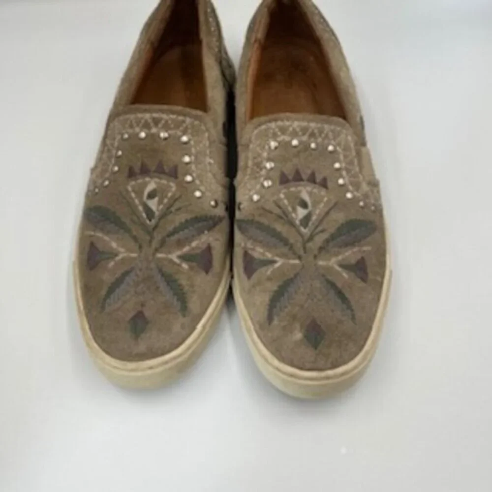 Frye Western Shoes Ivy Embroidered Studded Slip On Loafers Women’s Size 8‎